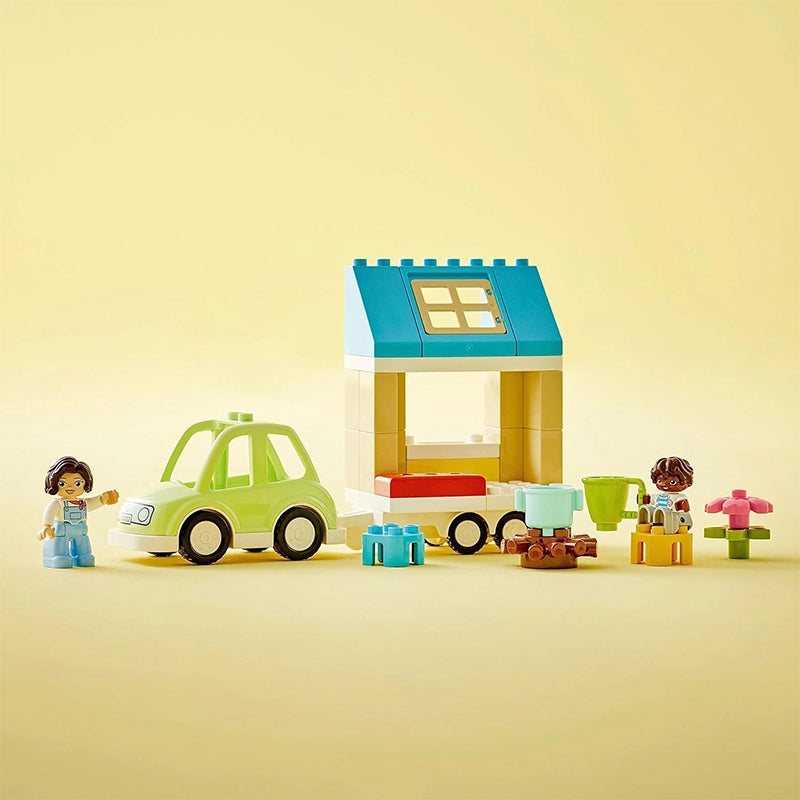 LEGO DUPLO Kasabası Tekerlekli Aile Evi (10986)
